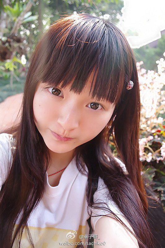 90后美女模特糯米幸sachiko自拍写真图片