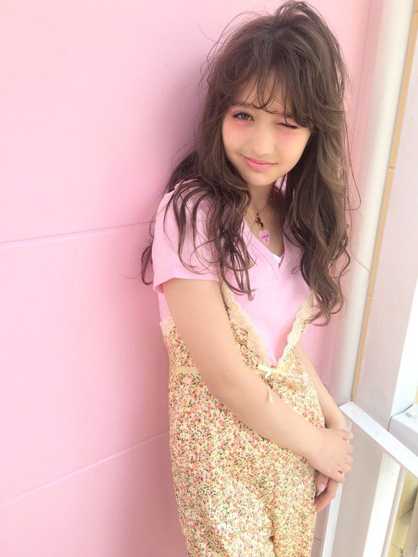 日本13岁混血模特木村ユリヤ摄影写真图片