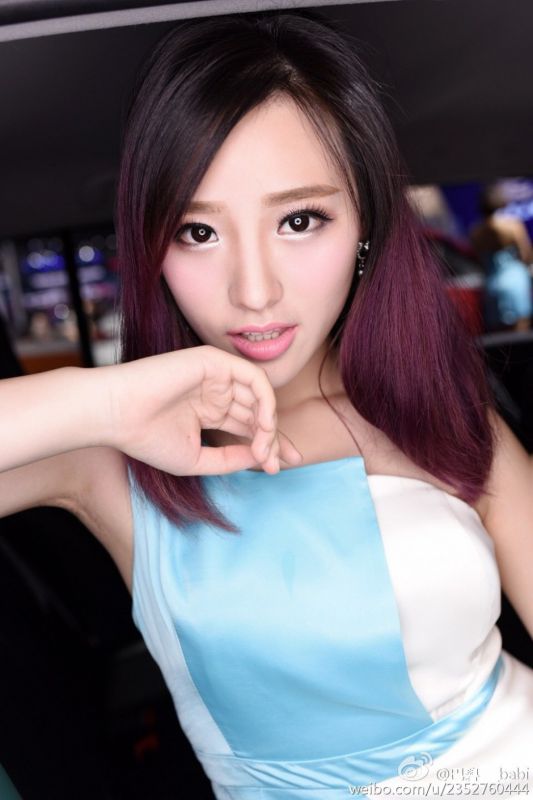 美女车模特刘文佳车展摄影图片