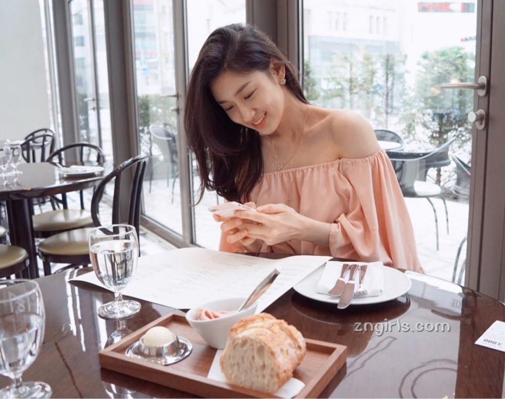 韩国美女Sojin生活清纯写真气质迷人