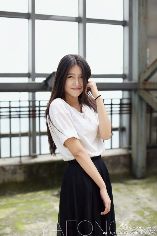 气质美女黛西DaisyBaby微博清纯写真图片