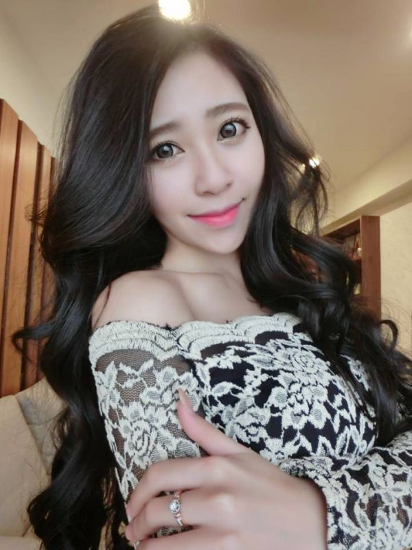 大长腿美女陈诗倩性感美腿自拍图片