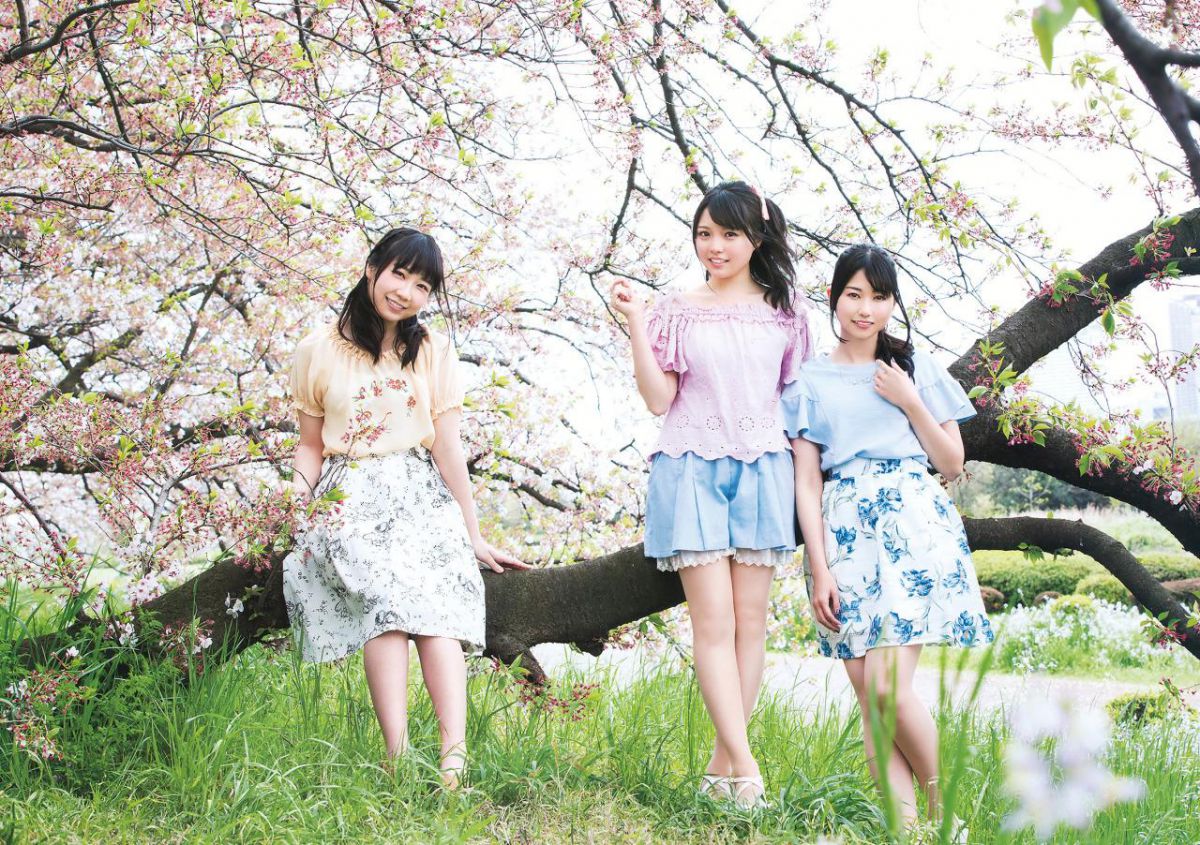 日本声优组合TrySail清纯摄影写真