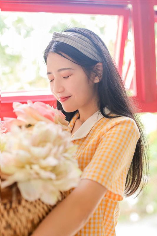邻家梦幻气质美女极品尤物私房性感内衣图片