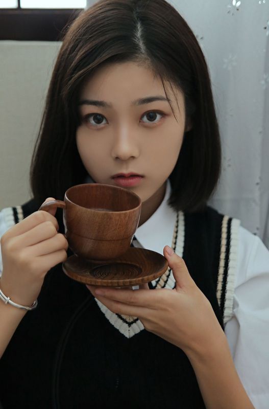 日本少女放课后冷艳白丝萌妹子写真
