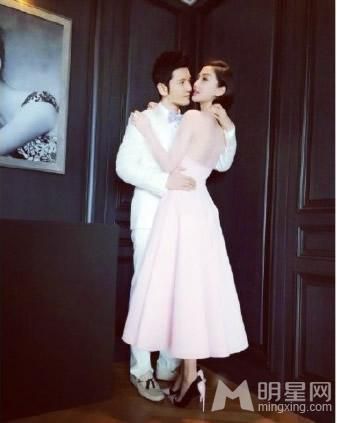 Angelababy黄晓明唯美婚纱大片