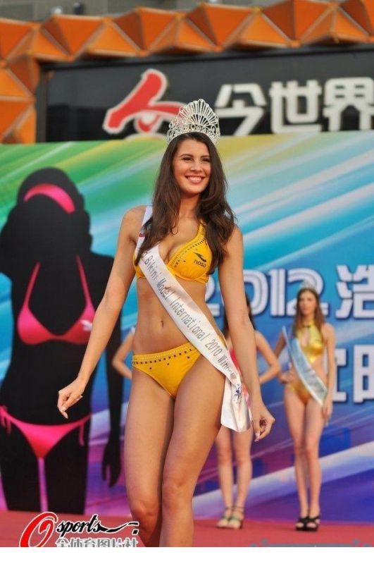 奥运比基尼美女性感写真照