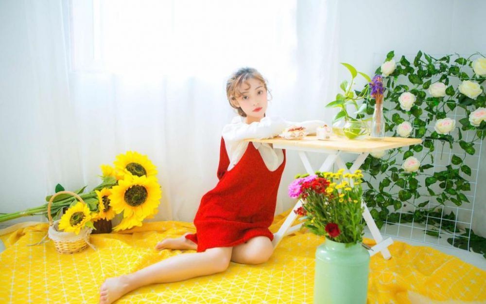 00后甜美少女清纯养眼私房极品尤物写真图片