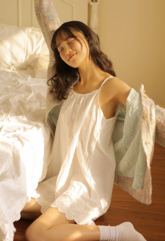 风情长发美女私房小露香肩大胆开放露点性感照片