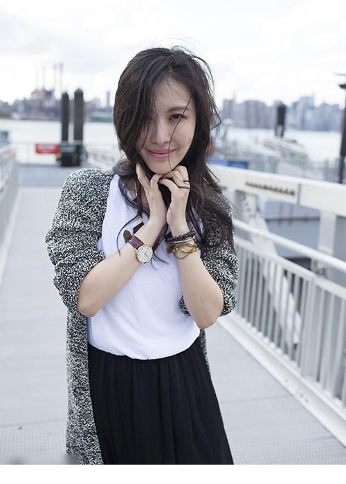 气质美女田朴B小清新私房