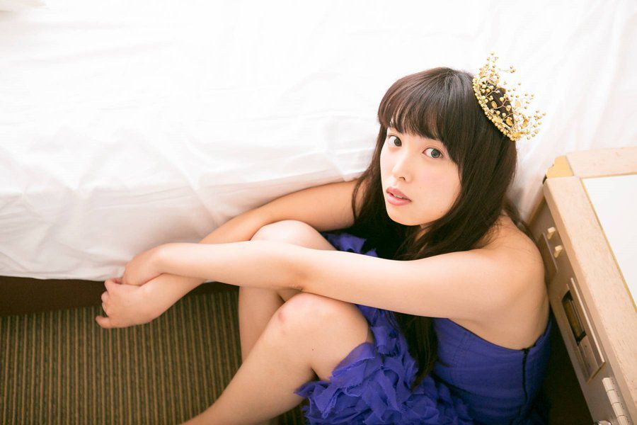 日本少女中岛早贵私房迷人写真集