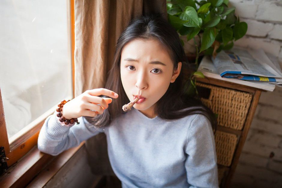 美女校花吴倩清纯迷人写真照