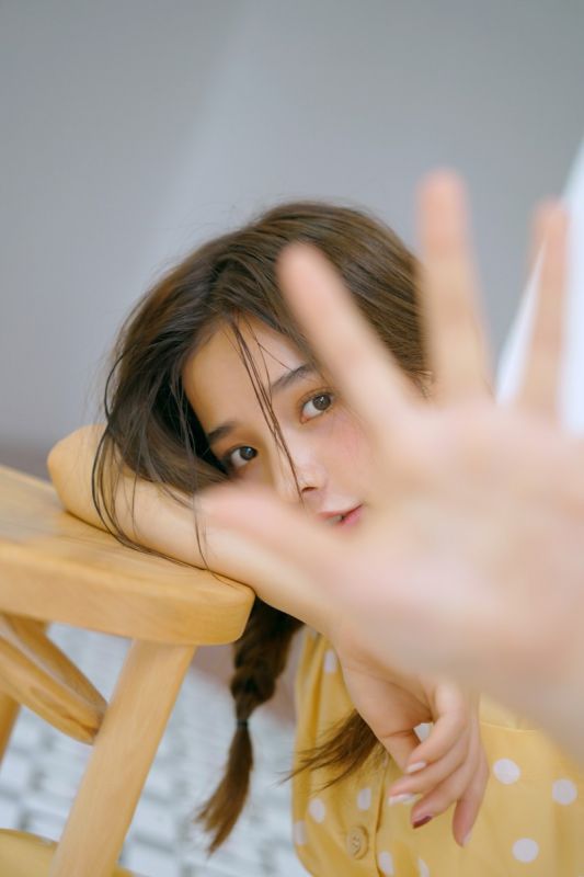 小清新氧气可爱美女私房风情抚媚诱惑写真