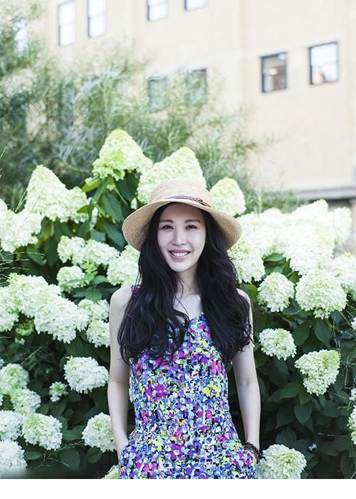 气质美女田朴B小清新私房
