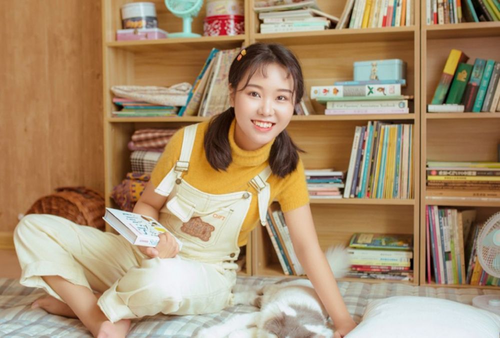 文艺小清新美女居家甜美迷人软妹清纯生活照图片