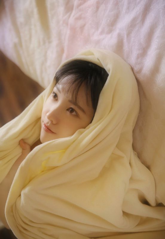 00后萝莉性感私房内衣比基尼风情诱惑写真