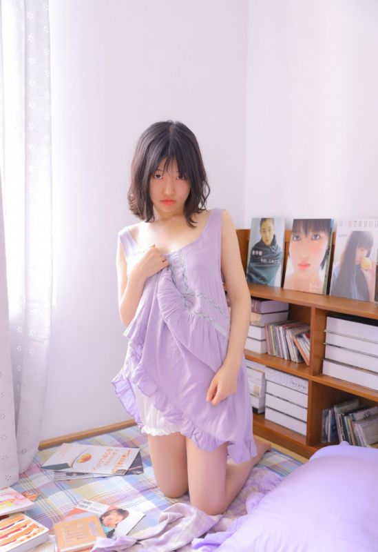 短发小纯爱少女模特日系清新摄影美腿性感写真