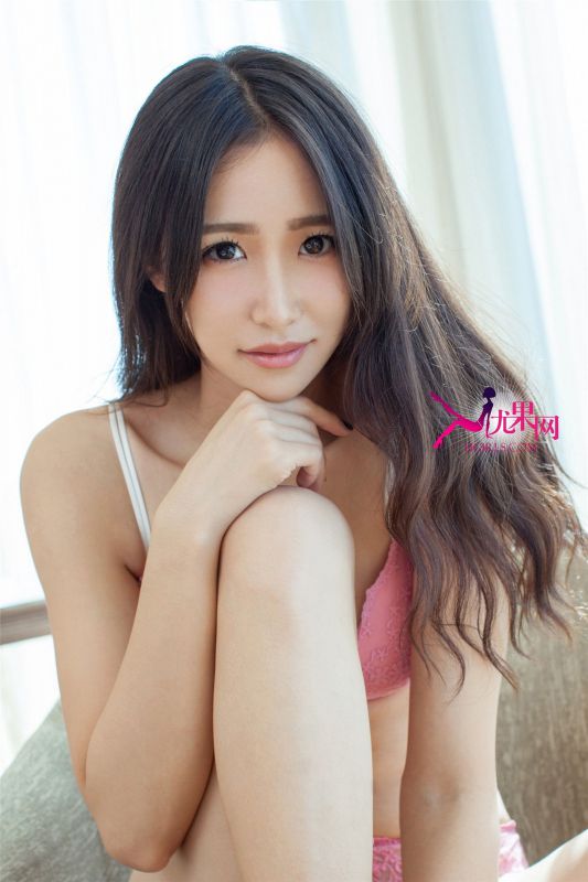 尤果网妖娆美女张辛苑私房高清图片