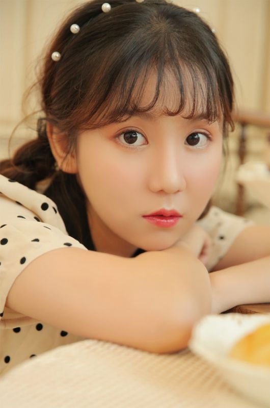 童颜萝莉稚嫩可爱娇羞甜美清纯私房美女写真图片