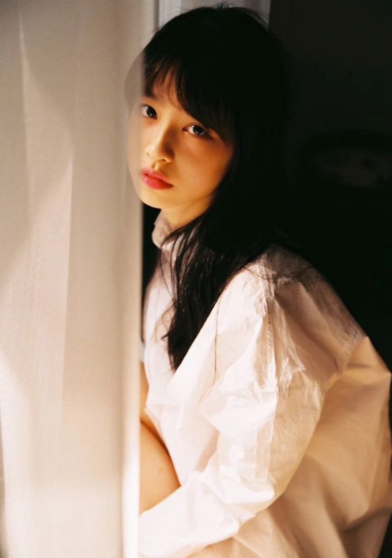 性感萝莉熟女风格气质火辣美腿玉足写真