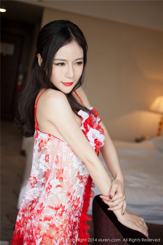 丁字裤美女nancy小姿私房大尺度写真照