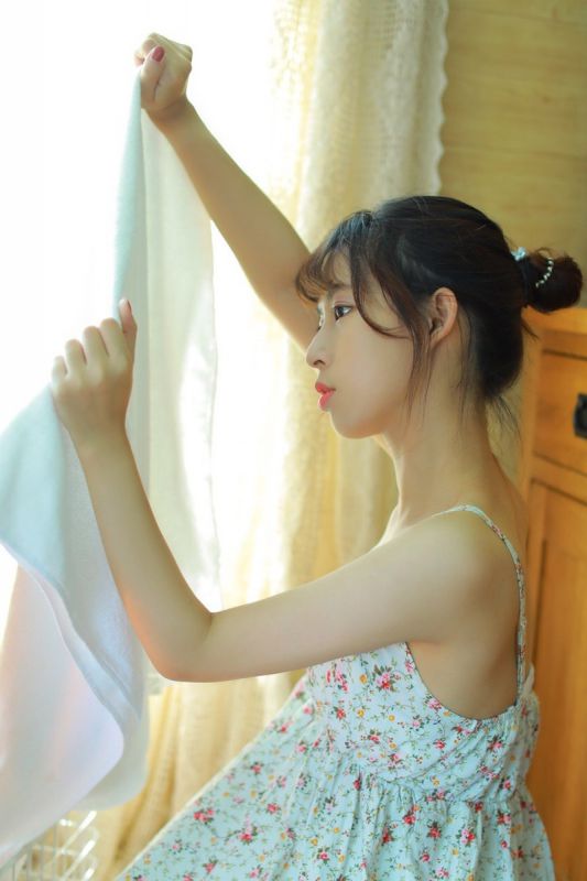 大胆娇妻私房火辣风骚人体艺术诱惑写真