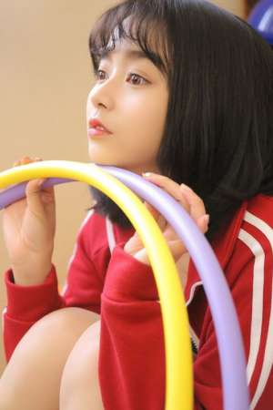 校园日本少女泳装室内丰韵美足性感写真
