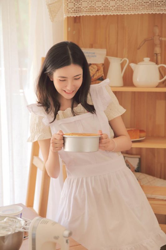 天然系厨娘少女居家做蛋糕唯美小清新写真