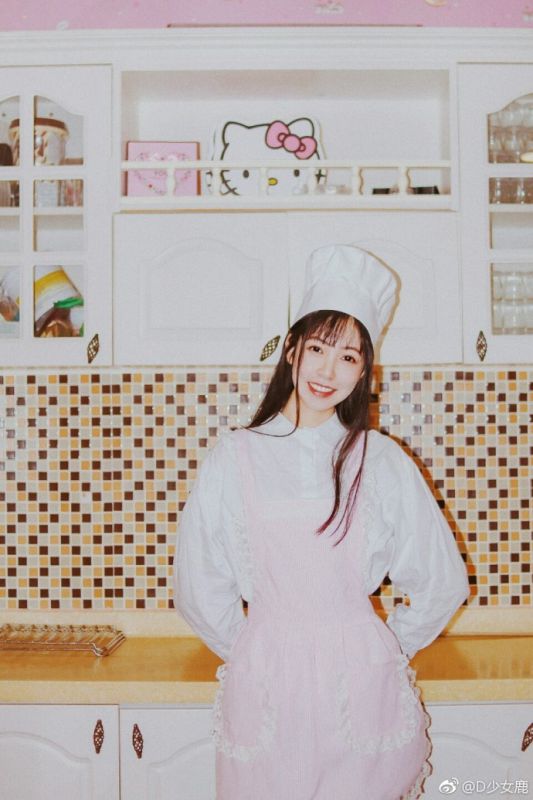 清纯小厨娘美少女甜美香艳正妹诱惑图片