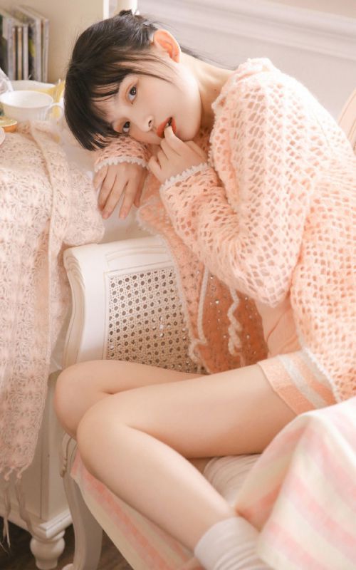 童颜萝莉美女极品尤物香艳私房内衣性感写真图片