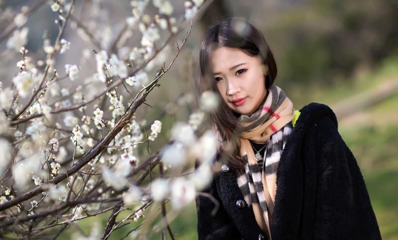 清纯美女户外唯美写真照