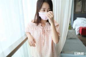 ROSI原味内裤mm极品骆驼趾脱她胸罩私房诱惑写真照