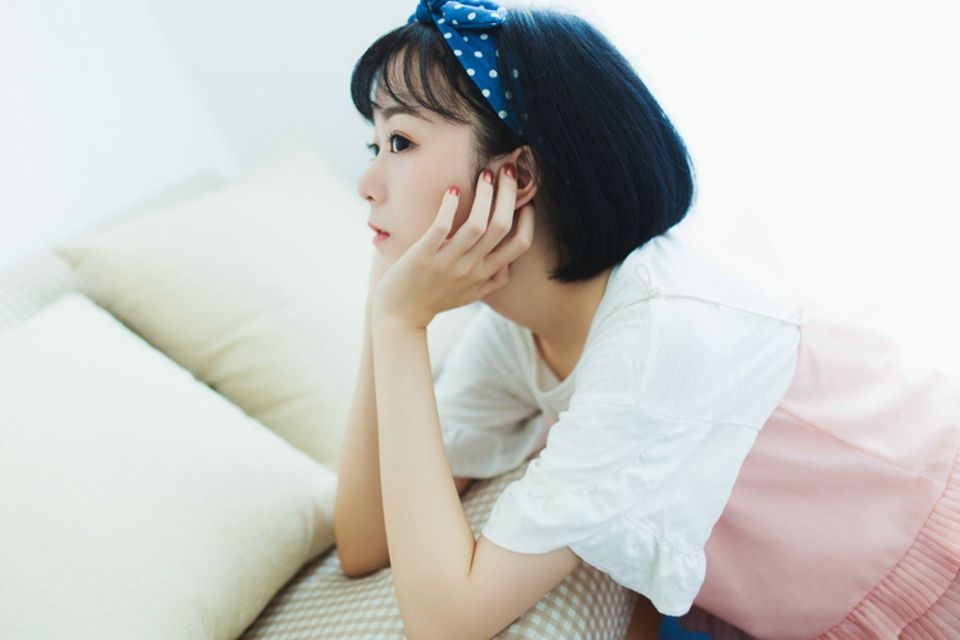 无辜大眼清纯明媚萌妹私房高清图片