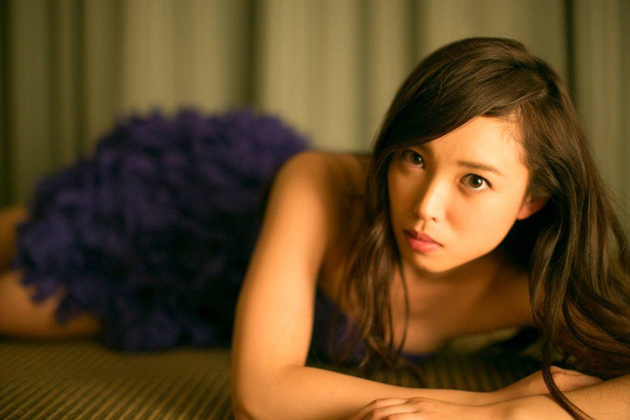日本少女中岛早贵私房迷人写真集
