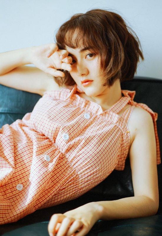 俏皮可爱帅气少女私房嘟嘴自然美女写真