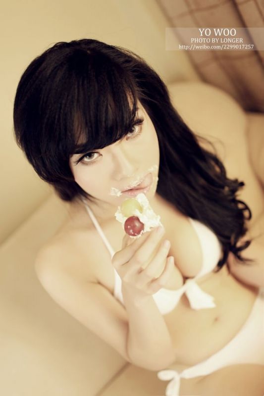 内衣美女居家性感写真照