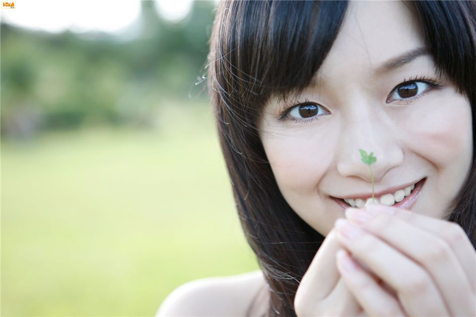 日本美女性感写真 日本美女小泉麻耶甜美气质性感图片