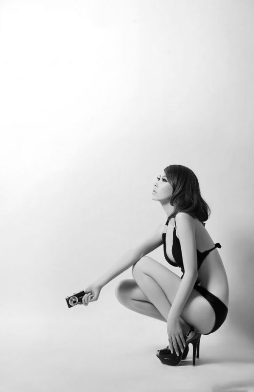 火辣身材美女范诗琪私房高清写真图