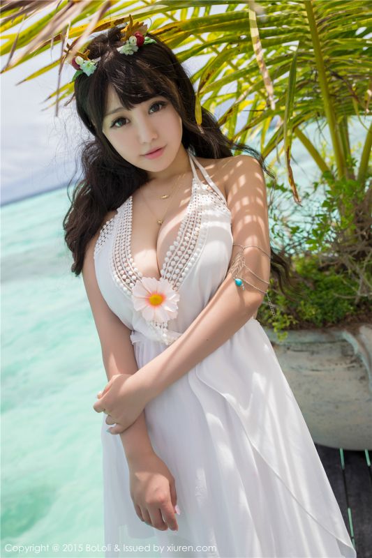 性感比基尼美女Barbie可儿丰臀巨乳旅拍照