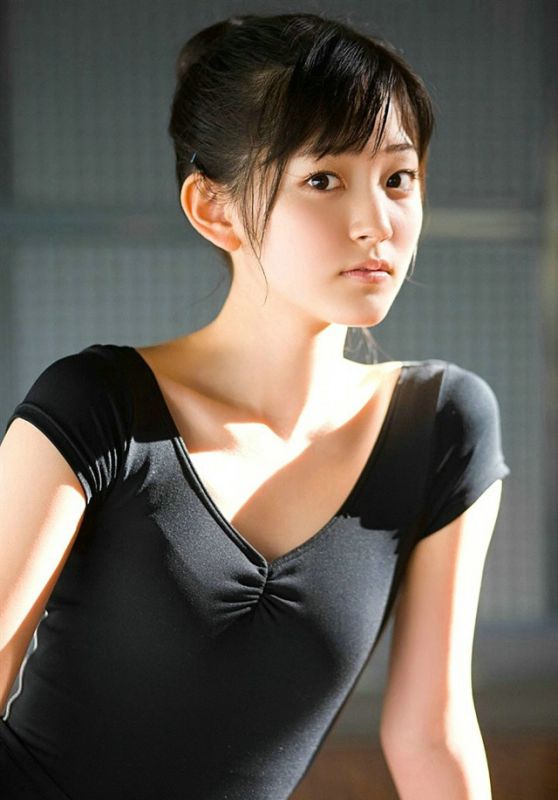 日本90后美女舞蹈室香汗淋漓