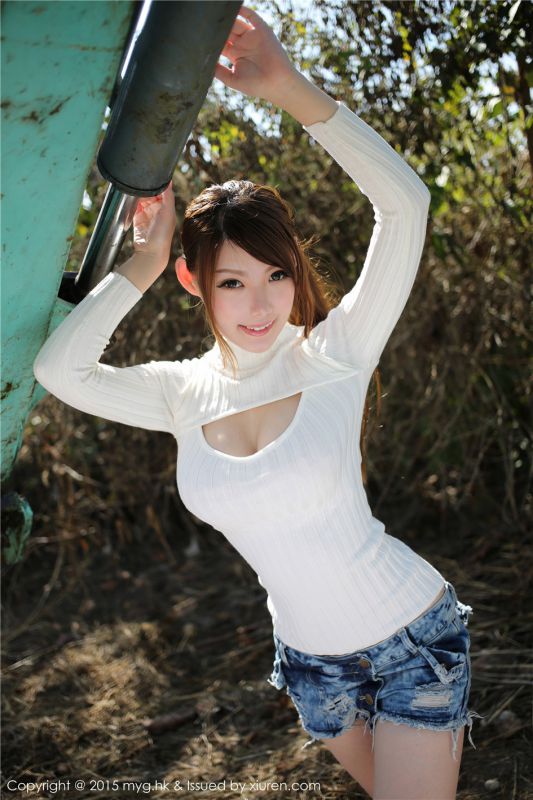 90后大胸美女MARAu比基尼泰国旅拍