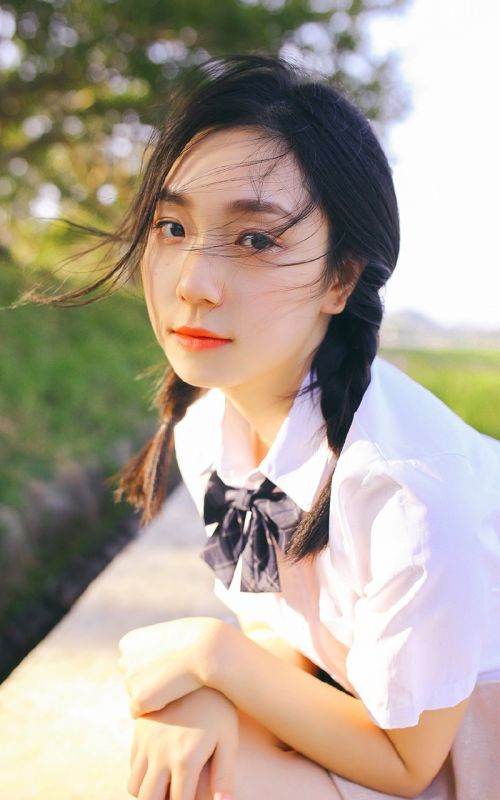 文艺校园班花学生妹野外制服诱惑清纯唯美写真