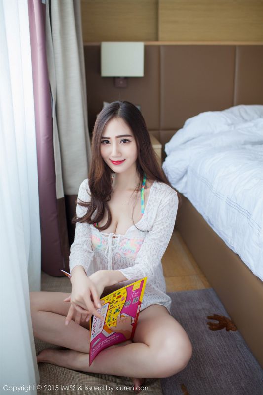 巨乳美女SISY思私房性感内衣大胆写真