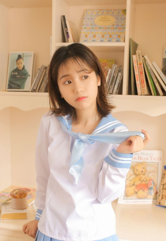 日本美女日式水手服乙女元气写真图片