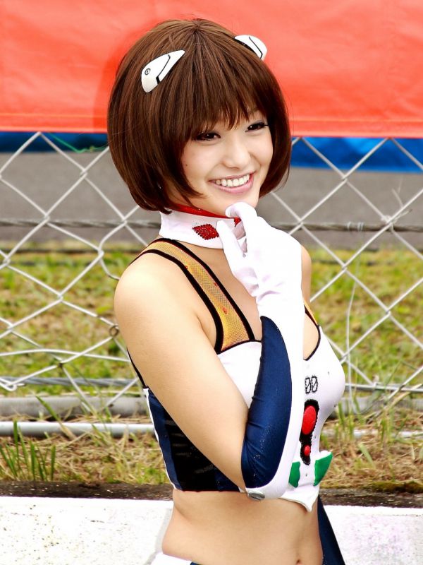 日本美女水谷望爱制服短裙写真清纯迷人