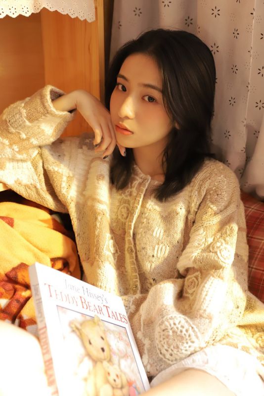日系文艺气质美女小清新白皙长腿私房香艳清纯写真