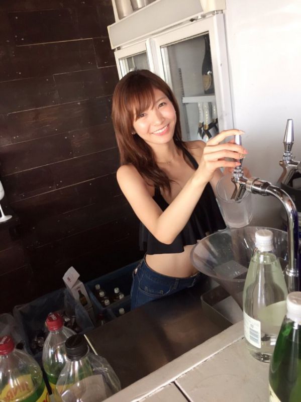 日本美女模特摺河残愿猩阌巴技