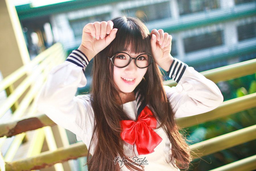校园小清新美眉学生制服写真