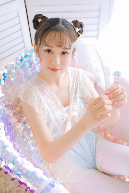 浴缸娘少女清纯性感连裤丝袜诱惑写真