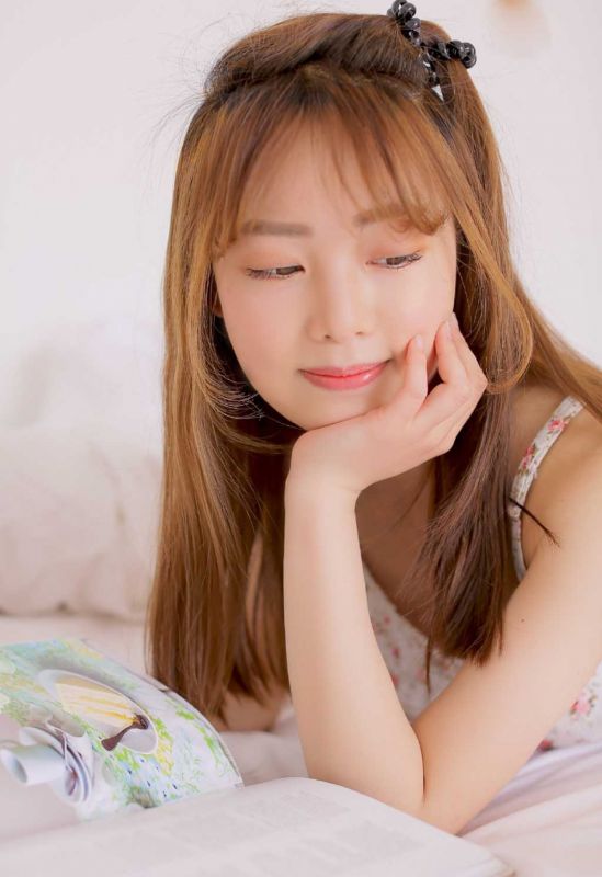 韩国小萝莉甜美粉嫩性感私房唯美大尺度写真